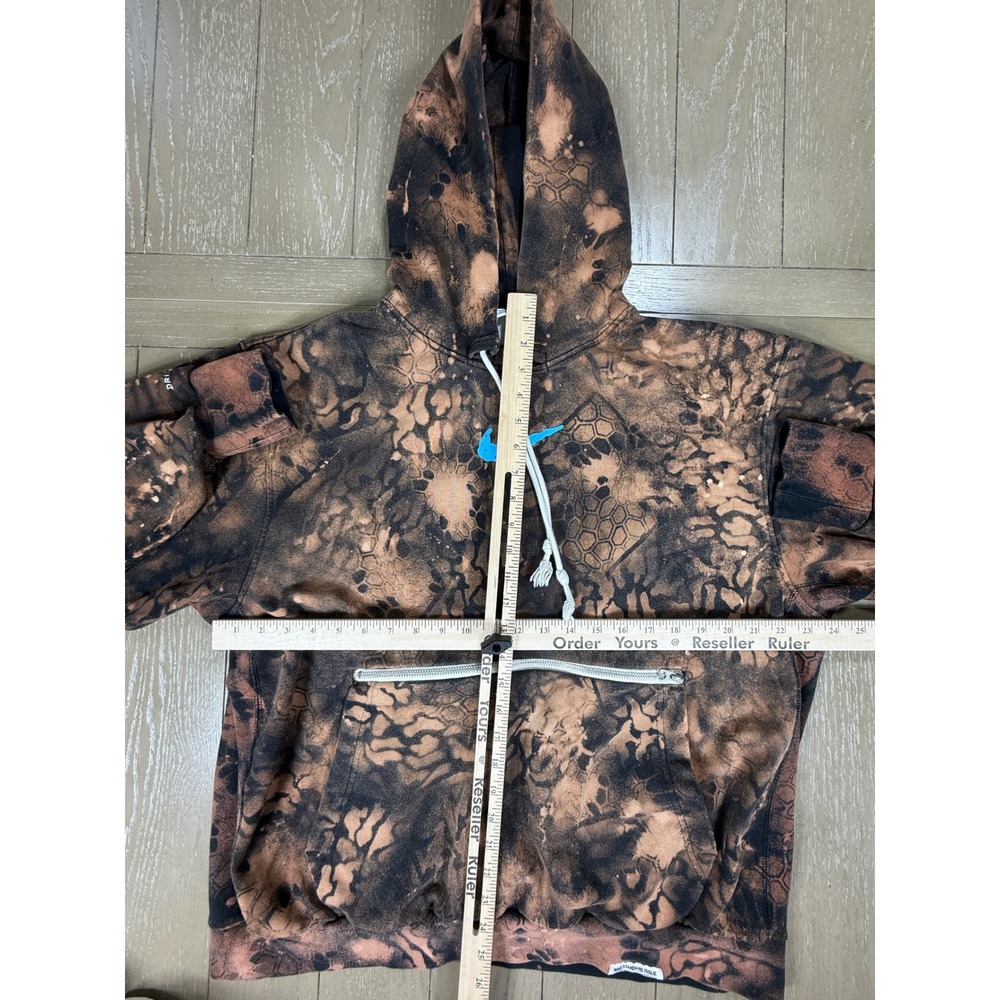 Nike Hoodie Mens XL Black Fruity Pebbles LeBron‎ James Acid Wash Camo CUSTOM - Picture 3 of 8